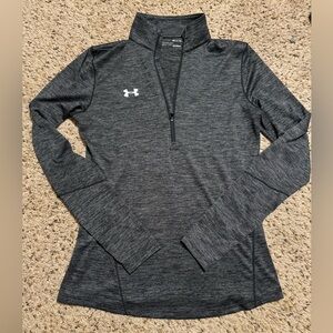 Under armour long sleeve/ half zip, small in great condition